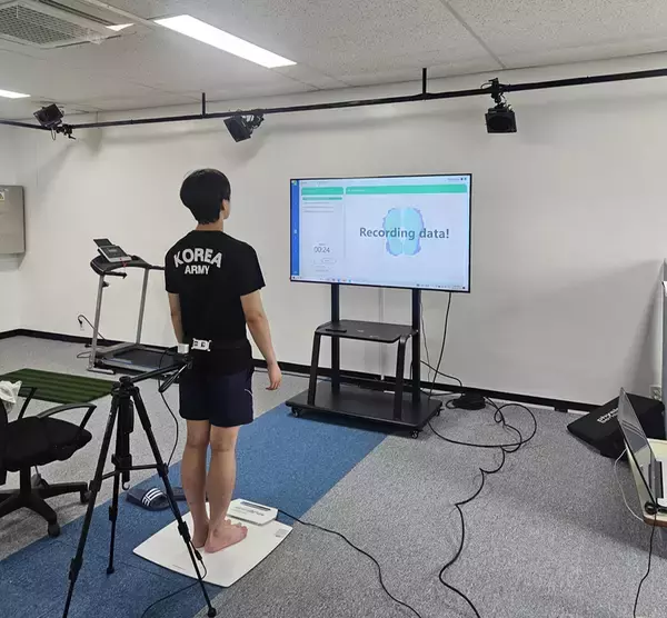 「高齢者転倒予防ソリューション『Gait Balance(ゲイトバランス)』　日本市場向け「現地化(ローカライズ)モデル」の開発・導入を決定」の画像
