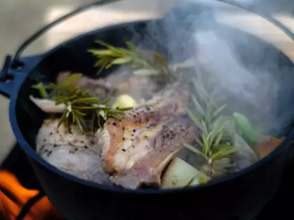 「【参加募集】12/6名古屋・小学生対象「親子で仲良くダッチオーブン講座」 KTC放課後スクールHug-PON!とセンバスのコラボ企画」の画像