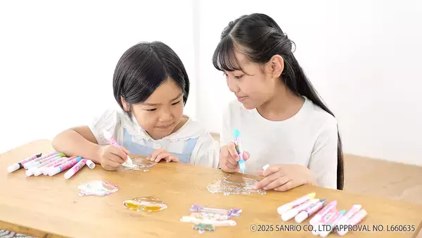 「おうちで知育×アート体験！ステンドグラス風チャームが手軽に作れるキット「キラふる」シリーズ3商品が11月上旬より順次発売」の画像