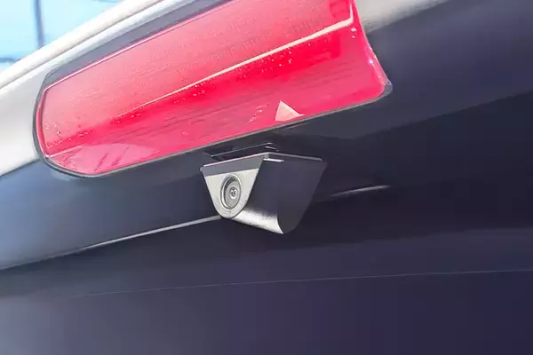 「プライバシーガラスの影響を受けない小型外付けカメラ搭載ドライブレコーダー「AMEX-A092C」2025年11月12日新登場」の画像