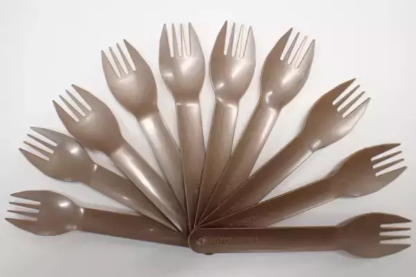 「冨士色素株式会社、メキシコで海藻(サルガッサム)由来バイオプラスチック活用調査が、経産省補助金の令和6年度補正グローバルサウス未来志向型共創等事業費補助金に採択」の画像