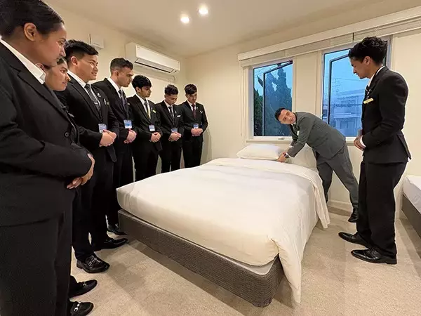 「業界内２社がリップスカンパニーの社内研修を視察」の画像