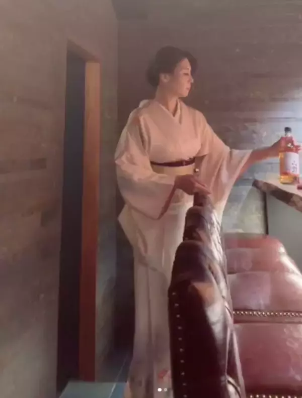 「出雲出身の店主が着物で迎える和のおもてなし。日本橋馬喰町にバー「与楽」オープン」の画像