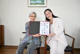 「【東京都北区】敬老の日を前に北区長が紀寿を祝う」の画像1