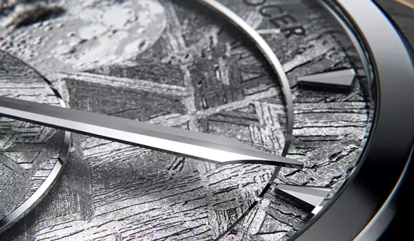 「＜数億年の隕石を削り出した一点物文字盤＞29.51日高精度ムーンフェイズ機械式腕時計が1/15(木)応援購入サービス「Makuake」に登場」の画像