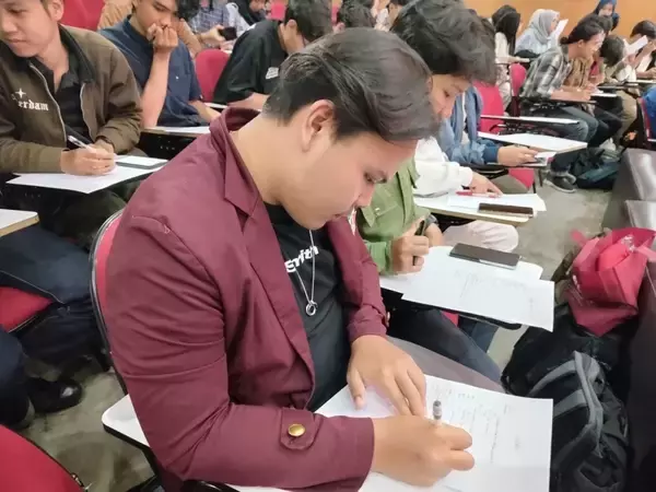 「ROY株式会社、インドネシア国立教育大学で施工管理人材育成コースを開始」の画像