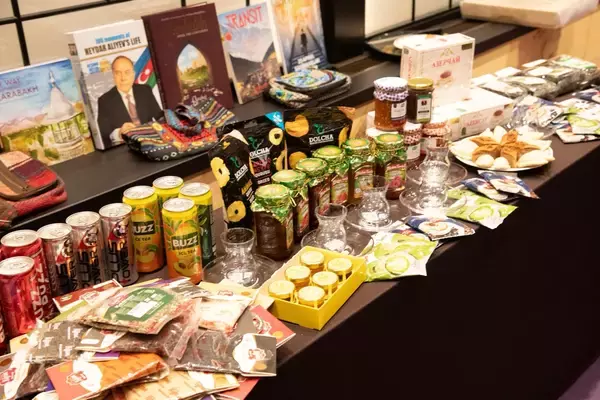 「日本酒を入口に日本とアゼルバイジャンが連携　東京・乃木會館にて「日アゼル文化交流レセプション 2026」を開催」の画像