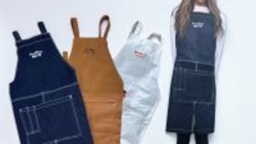 母の日や誕生日ギフトにもおすすめ。刺繍で名入れできる「キャンバスエプロン」を販売