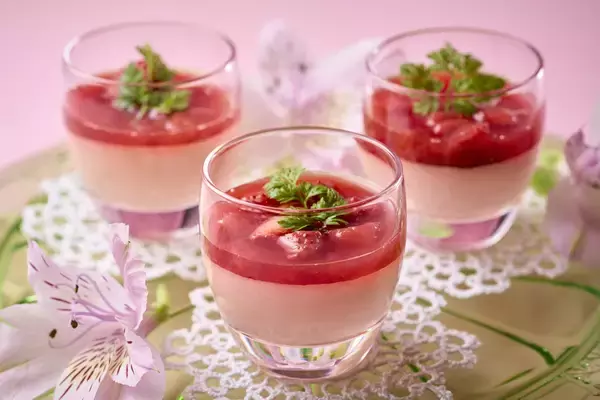 「いちごスイーツ×食べ放題ビュッフェ春メニュースタート！鮮度抜群の豪華食材を食べつくす！大江戸三つ星バイキング」の画像