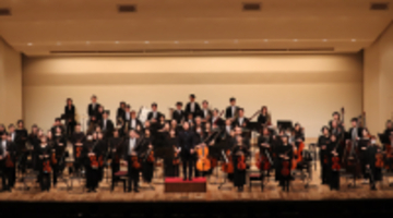 近大附属和歌山高中が大阪フィルハーモニー交響楽団　鑑賞会を開催　クラシック音楽界で注目の若手指揮者　松本宗利音氏を迎えて