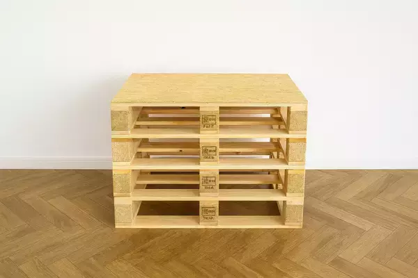 「パレットデポ、クリスマス＆新年商戦に合わせて新アイテムを投入　サステナブル什器レンタルを強化」の画像