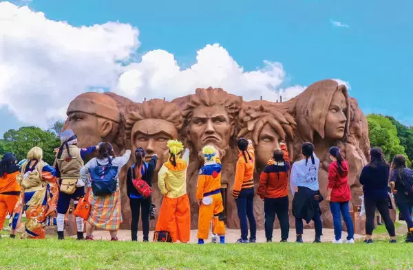 「1年に1度しかない、うずまきナルトのための特別企画 ニジゲンノモリ『忍里ナルトバースデー2025』を大特集！ 前夜祭を含む、全7つのコンテンツでナルトをお祝いしよう」の画像