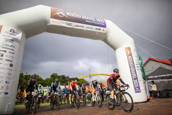 「北海道ニセコで開催、国内最大級・道外参加6割の人気グラベルイベント「パナレーサーニセコグラベル2026」開催決定(9月26日・27日)」の画像