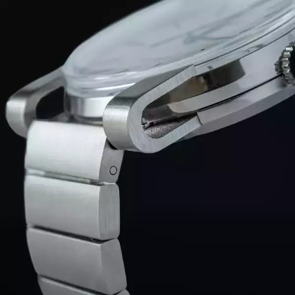 「日本発マイクロブランドARC & Co.、魅惑のアール・デコデザインを纏った新コレクション　自動巻モダンヴィンテージウオッチ【TYPE ART-DECO】を発表」の画像