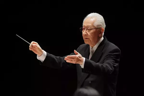 「秋山和慶 指揮のCD【プラハ1968年のための音楽】リリース決定！60年の指揮者生活の中で愛着を語ったアメリカの作品を収録。ぜひお聴き逃しなく！」の画像