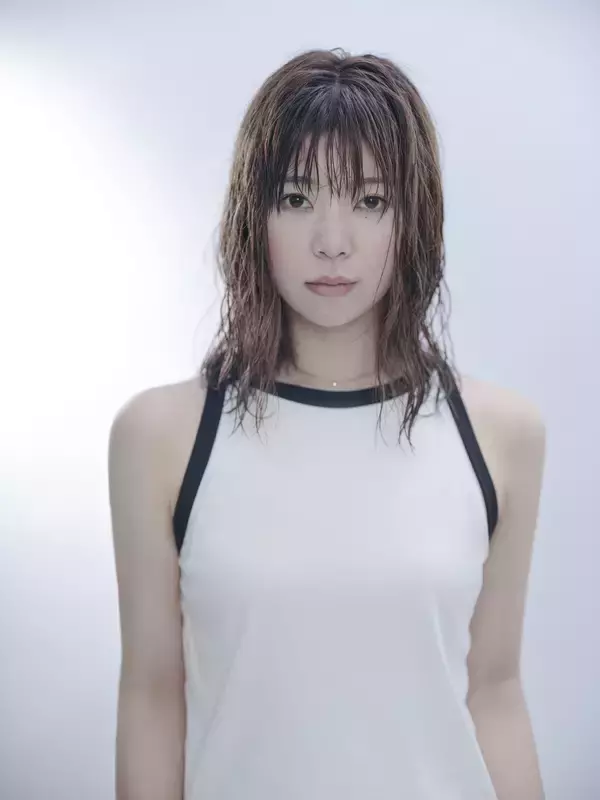 「弾き語りトラックメイカーアイドル、眉村ちあきの新曲 「想いの力はすごいぞ」が新作リアル脱出ゲーム 『謎だらけの南極大陸からの脱出』のテーマソングに決定！」の画像