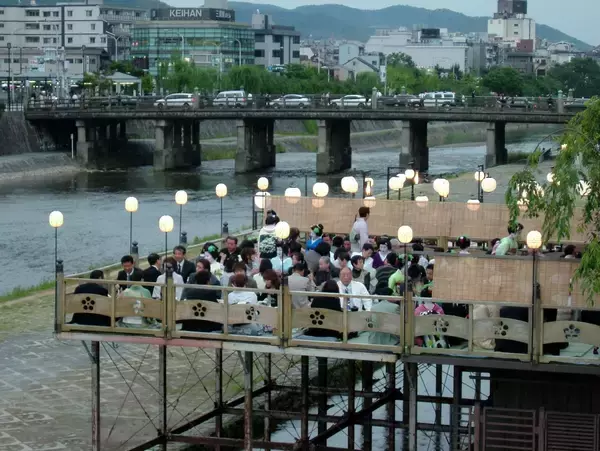 「【京都山科 ホテル山楽】太秦映画村やびわ湖のミシガンクルーズ等京都・滋賀エリアの各種体験付き宿泊プランを販売開始」の画像