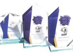 年末年始ギフトとして「最高級白老牛」を販売開始　国内優秀賞受賞個体 × 英国アワード3年連続受賞を記念した特別商品