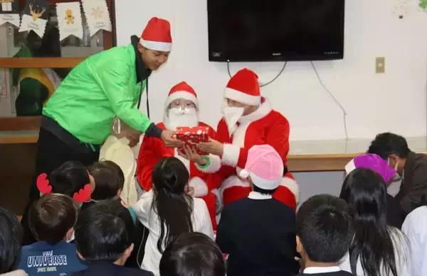 【岡山理科大学】児童養護施設の子どもたちにクリスマスプレゼント