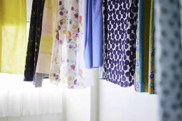 株式会社KOKKAは３作家のテキスタイル受注販売を12月22日より開始