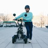 「【免許不要の移動手段】特定小型四輪ELEMOs4 REBORN、ヨドバシ梅田・Akibaで取扱開始　梅田はアップダウン付きコースで試乗体験も」の画像4