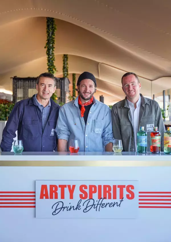 美食の国フランスから、リキュールの常識を覆す「甘くない、自然派」の革新。次世代ブランド「ARTY SPIRITS」が日本上陸