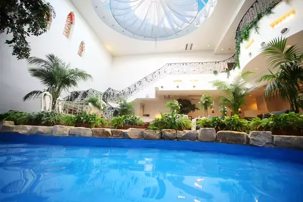 ＮＩＳＨＩＫＩＹＡグループ、結婚式場を活用した「団体旅行向け特別プラン」を提供開始― ツアー旅行・社員旅行・周年旅行・招待旅行・インバウンドまで幅広く対応、旅行商品の自由度を向上 ―