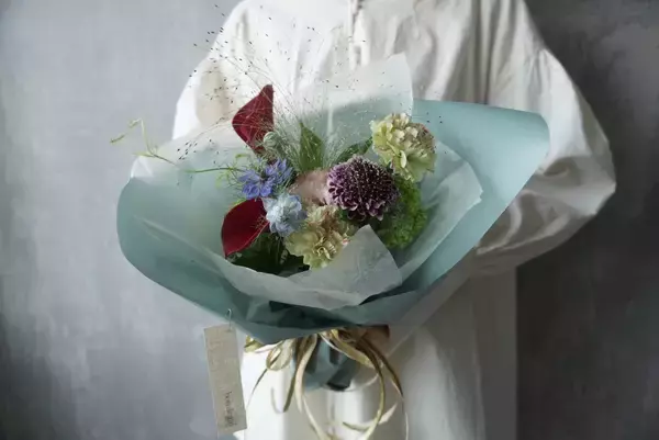 「GW帰省需要を背景に　母の日の花束に“早期化”の波　昨年は事前注文150％にフラワーブランド「bois de gui」にて母の日の前倒しキャンペーンを実施！」の画像