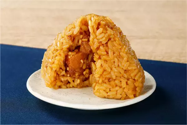 「ご当地うまいもん祭 東北『からあげクン かっぱえびせん にんにく醤油味』や『プレミアムロールケーキ ずんだシェイク風味』など計8品を8月18日(火)から発売」の画像