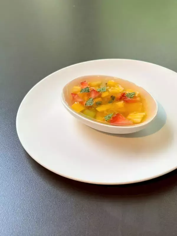 「東京・立川で味わう、五感で涼む朝の贅沢　エミリーフローゲの夏季限定モーニングを開催」の画像