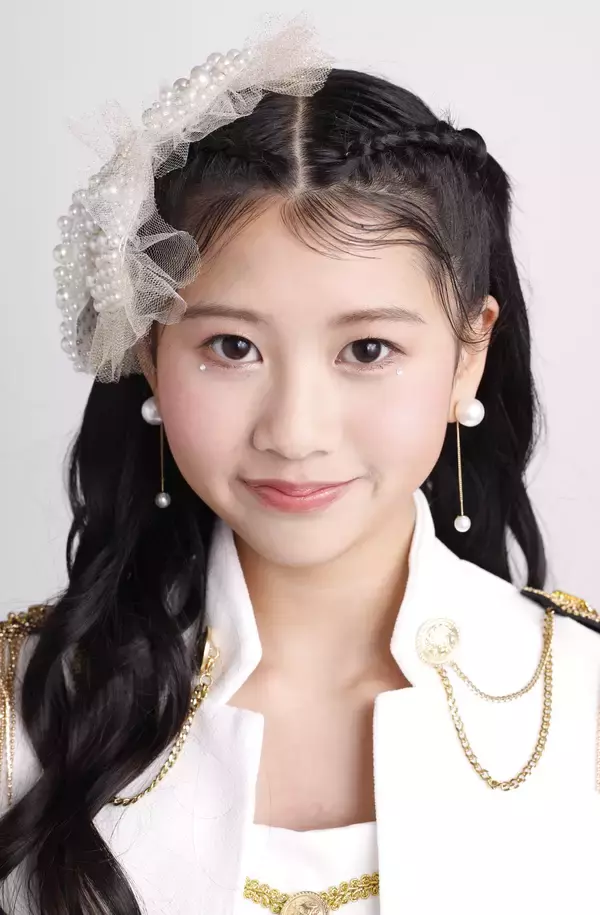 「Perfumeを生んだアクターズスクール広島（ASH）発3人組「DILAⅢ（ディラム）」Debut Single “Chasing Stars”先行配信開始」の画像