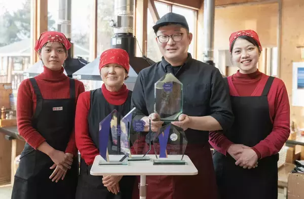 わざわざ足を運ぶ価値がある「目的地」へ　白老町・天野ファミリーファームが世界唯一の4年連続受賞