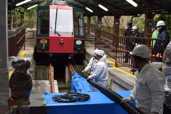 「日本一長い「坂本ケーブル」の索条（ロープ）を交換いたします」の画像