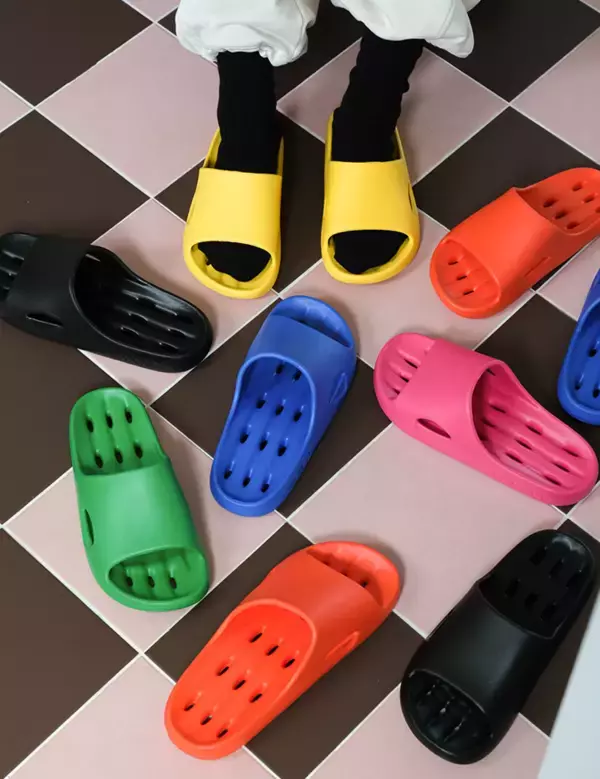 「“履く色”と“敷く色”で、空間が変わる。韓国発ライフスタイルブランド「BANACO(バナコ)」、新作3型を同時リリース」の画像