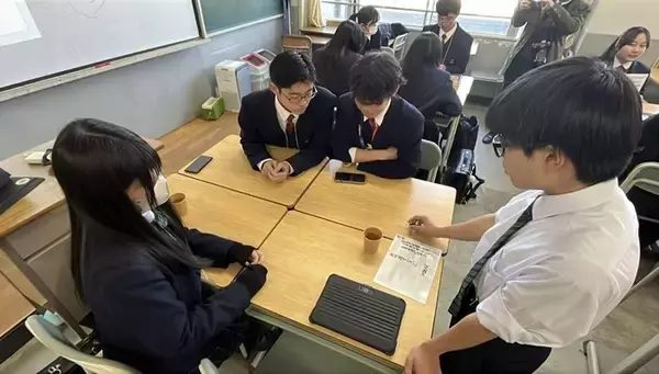 近大附属広島高等学校福山校で「高校生平和の集い」を実施　福山地区の高校生が集まり「平和とは何か」をテーマに語り合う