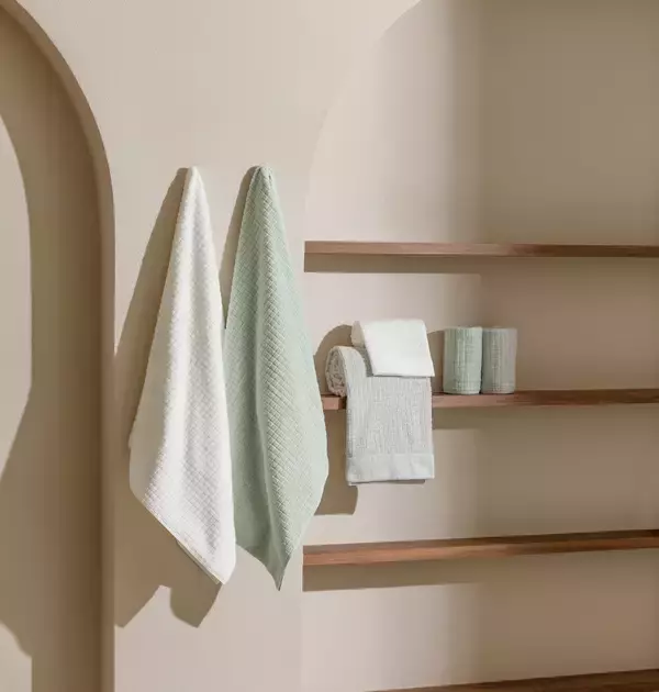 南国ヴィラの心地よさを日常に。ホテルシリーズ最新作、今治タオル「ヴィラスイート」を発売！