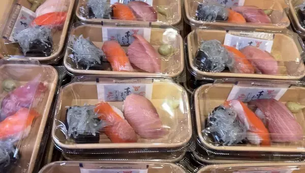 「日産からあなたへお年玉「自分チャージ」キャンペーンスタート 年末に行われた「ふるまう、くるま」でのサステナ寿司に続き 中部の海の恵みをそのままお届け 特製海鮮しゃぶしゃぶセットプレゼント」の画像