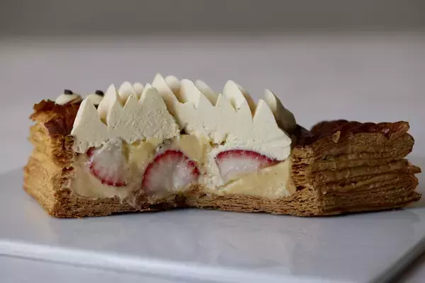 「エシレ・メゾン デュ ブール <東京・丸の内＞エシレが贈るフランス流エイプリルフール「ポワソン・ダヴリル」4月1日（水）1日限りの販売」の画像