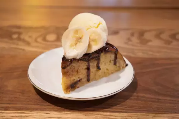 「何ここ!?　淡路IC近くテーマパークみたいなカフェレストラン夏のしっとりバナナにフルーツ餅、ひんやりアイスを無料で添えて愛犬連れには新「わんちゃんプレート」も、+Lei Kitchenより」の画像