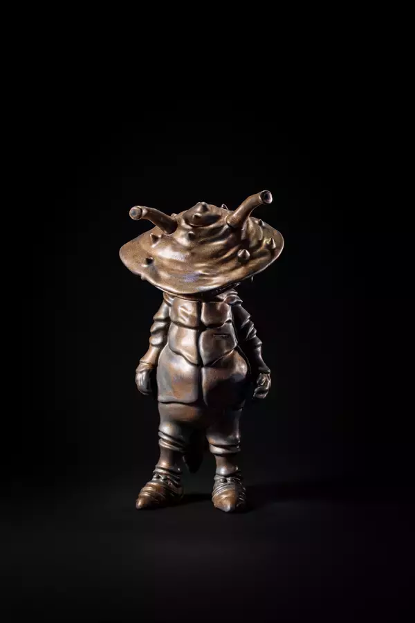 有田焼産業が存続の危機、人材不足深刻化　「ウルトラマン×有田焼」で400年続く伝統工芸の雇用と技術を守る　2/8(日)幕張「ウルトラ怪獣ワンフェス」有田焼「カネゴン」出展