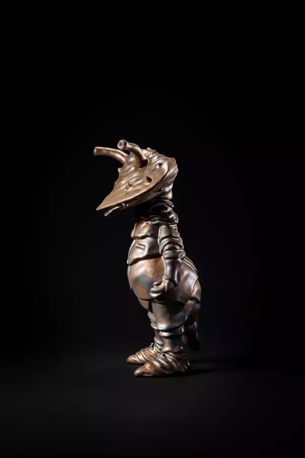 「有田焼産業が存続の危機、人材不足深刻化　「ウルトラマン×有田焼」で400年続く伝統工芸の雇用と技術を守る　2/8(日)幕張「ウルトラ怪獣ワンフェス」有田焼「カネゴン」出展」の画像