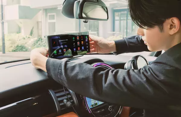 「2万円台で手に入る“AI音声ナビ”体験。Gemini対応の11インチポータブルディスプレイオーディオ「GetPairr Vista 2.0」期間限定セール」の画像