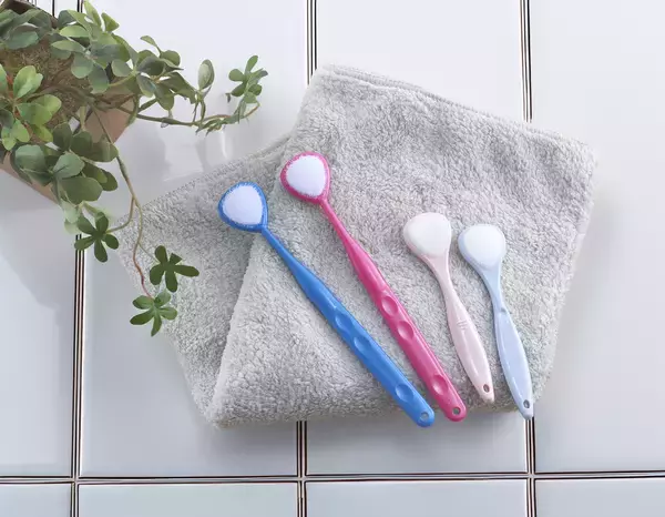 保護者だから気にしてあげたい、子どもたちの口腔ケア　子どもが嫌がらない「舌磨きの方法」をSHIKIEN公式HPで公開