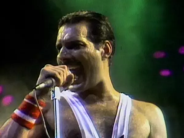 「熱狂の南米ライヴ『LIVE IN RIO』配信カードの予告編解禁！」の画像