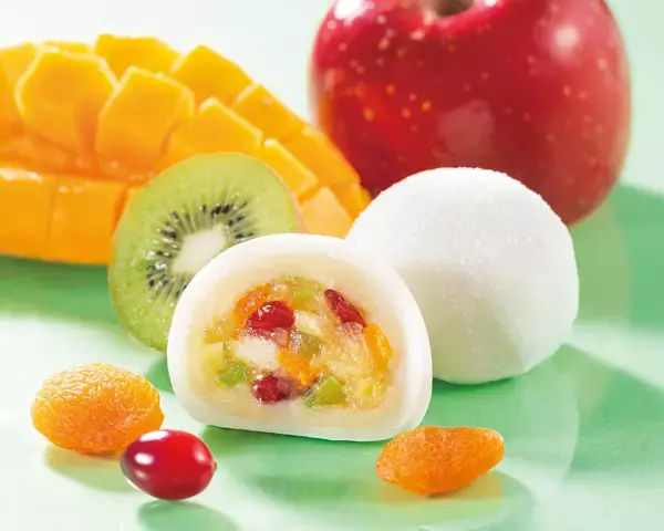 【新商品情報｜2026年5月限定】まるで宝石を閉じ込めたような、初夏のご褒美！『5種のドライフルーツ大福』限定販売