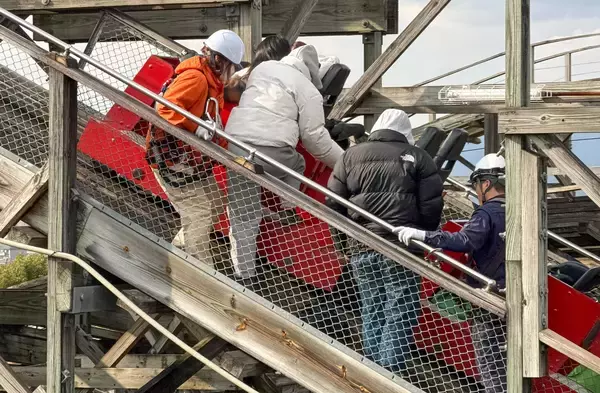 大規模地震を想定した防災訓練を実施～遊園地の「安全安心」を追求～