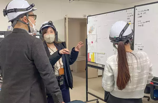 「大規模地震を想定した防災訓練を実施～遊園地の「安全安心」を追求～」の画像