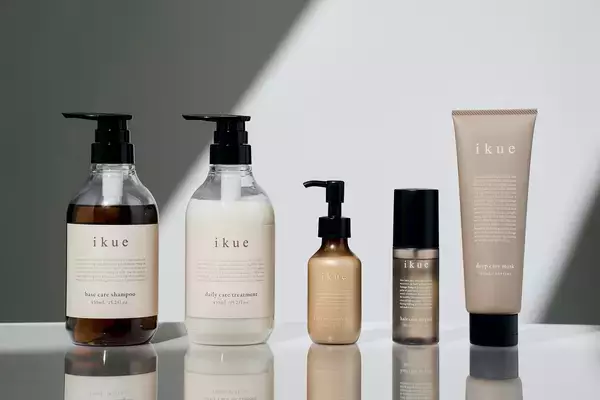 「サロン品質と市販価格の“あいだ”を埋めるヘアケアブランド「ikue」誕生　“続けられるサロンシャンプー”という新基準。美容室発ヘアケア「ikue 4step care」2026年4月1日発売」の画像