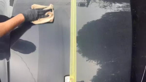 「目標比3704％達成。磨かず塗り込むことで、ポリッシャー級の輝きを実現する下地処理剤が発売」の画像