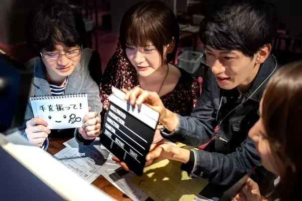 「「心揺れる感動作」と好評を博したリアル脱出ゲームが8年ぶりに再演決定『さよなら、僕らのマジックアワー』名古屋、大阪には初上陸！2026年5月15日（金）より東京ミステリーサーカスを皮切りに順次開催」の画像